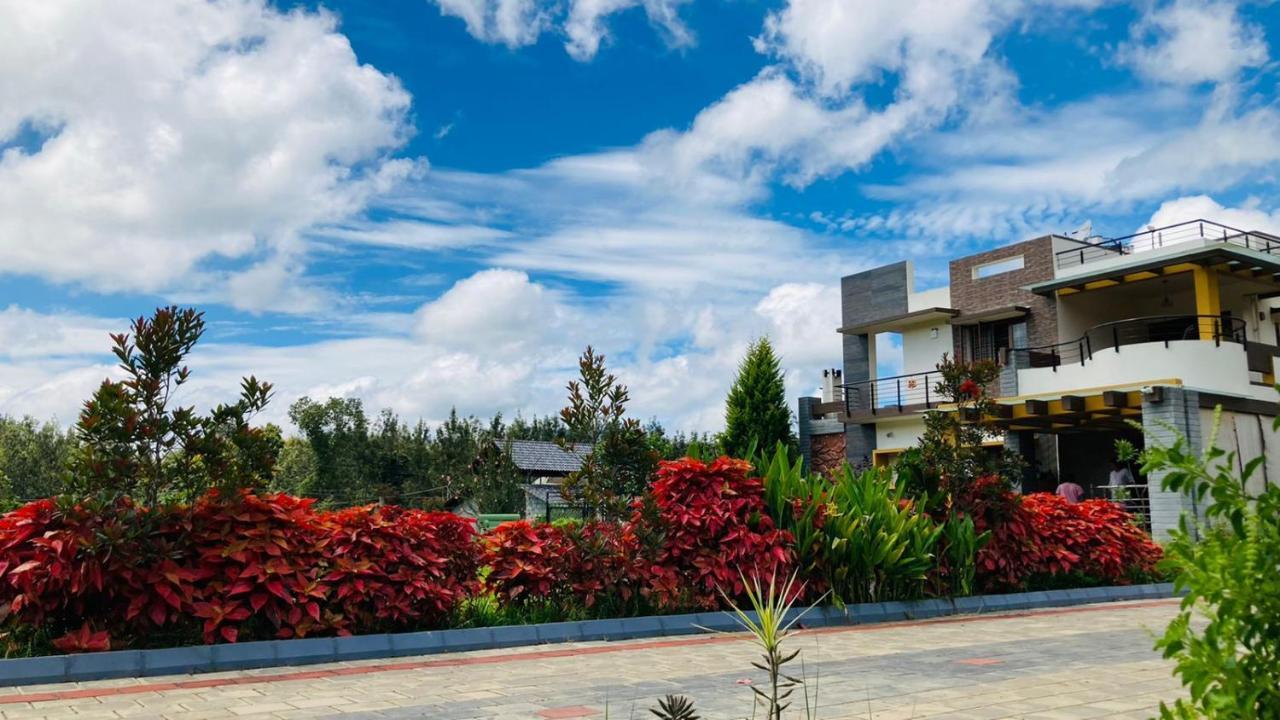 Silvershine Homestay จิกมากาลูร์ ภายนอก รูปภาพ
